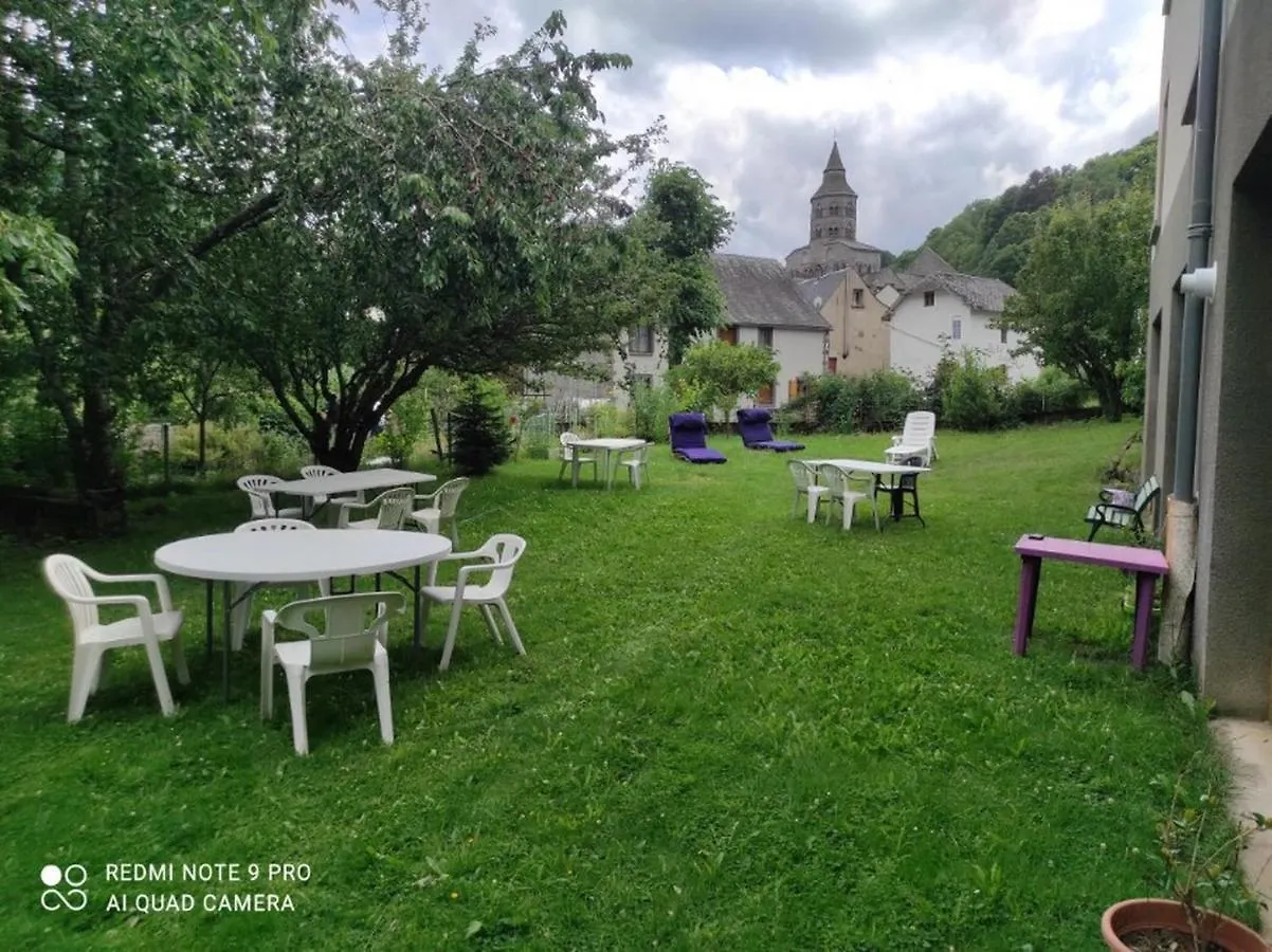 Apartment Tulipe, Appartement 5 Personnes, Entre Sancy Et Volcans D'Auvergne Orcival